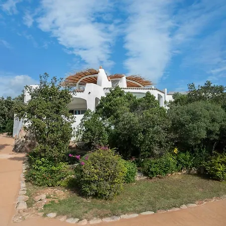 Le Case Di Capriccioli Porto Cervo